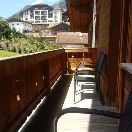 Appartementhaus Untere Tanne Lermoos Exterior photo